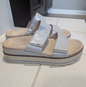 Vionic Women's Brandie Platform Sandals